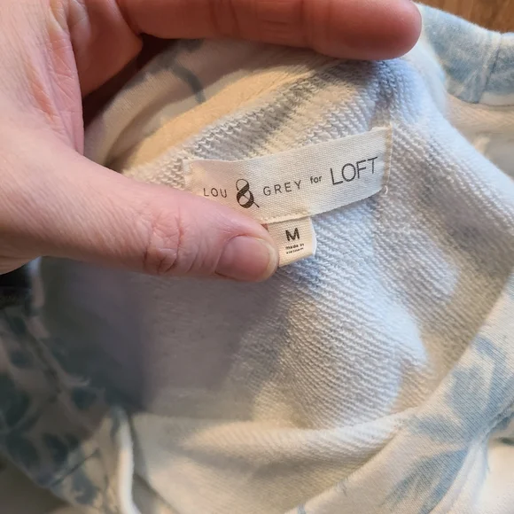 Lou & Grey for Loft Gray Pullover cropped Sweatshirt M - Picture 3 of 6